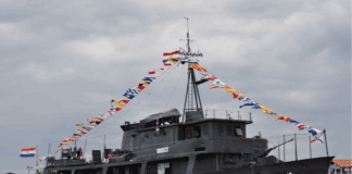 Gobierno reconoce a tripulación de buque militar por misión humanitaria en el Chaco