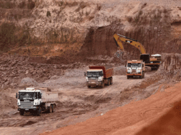 Paso Yobái: comunidades y mineros enfrentados por ley que busca prohibir el uso de cianuro