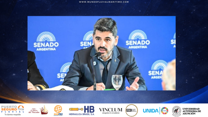 La Encrucijada de la Bandera El debate sobre el cabotaje divide a la marina mercante y desnuda las asimetrías del costo logístico regional