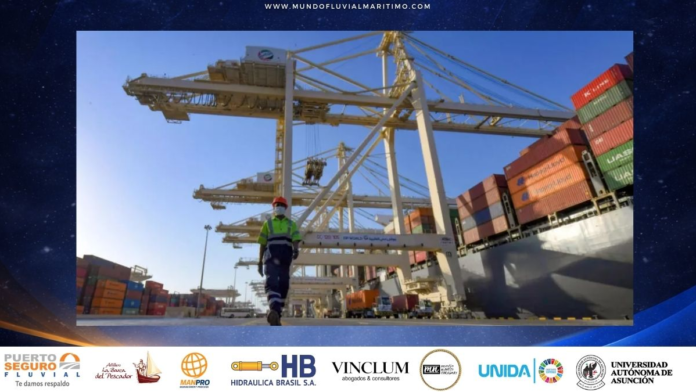 Emiratos Árabes Unidos construirá un nuevo puerto en su costa este para reducir la dependencia del Estrecho de Ormuz y blindar su cadena logística